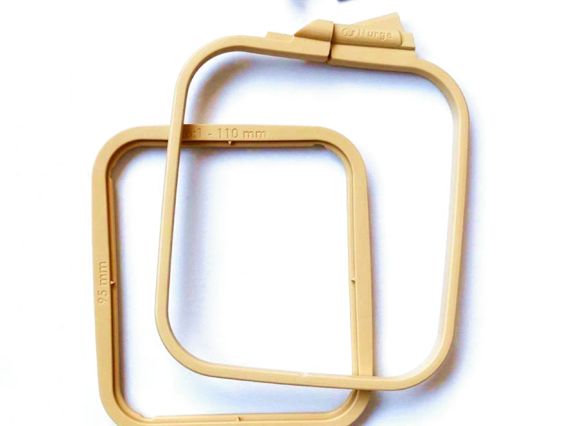 Nurge 170-11 (№1) Пяльці для вишивання пластикові прямокутні, 11х9,5см