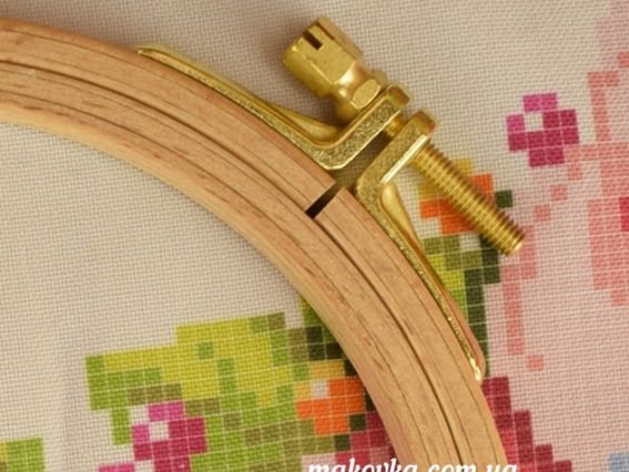 П'яльця дерев'яні з гвинтом 100-3 Nurge , д=130мм, висота обідка 8мм