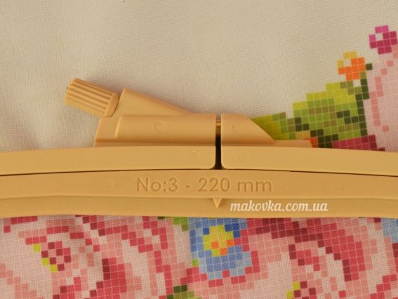 П'яльця для вишивання квадрат 170-13 (№3) Nurge  пластикові з гвинтом, 19,5х22см