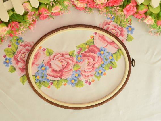 Nurge 230-10 Пяльці-рамка овал для вишивання каучукові з підвісом, 220 х 270мм, товщина 8мм Nurge 230-10 Пяльці-рамка овал для вишивання каучукові з підвісом, 220 х 270мм, товщина 8мм