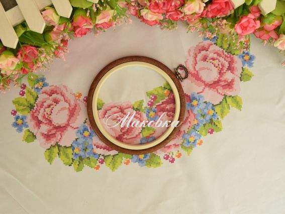 Nurge 230-2 Пяльцы-рамка круг для вышивания каучуковые с подвесом, 135мм, толщина 8мм Nurge 230-2 Пяльцы-рамка круг для вышивания каучуковые с подвесом, 135мм, толщина 8мм