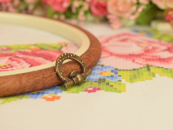 Пяльці-рамка 220-9 Nurge 180 х 230мм каучукові овальні з підвісом товщина 8мм