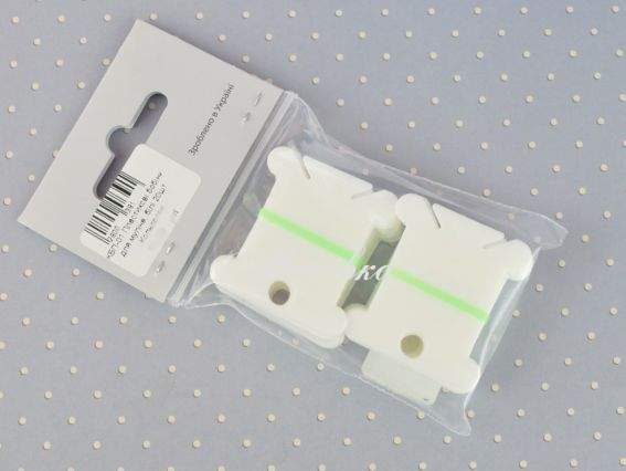 Бобіни (шпулі) для намотування муліне пластикові білі 20 шт Кольорова Бобіни (шпулі) для намотування муліне пластикові білі 20 шт Кольорова