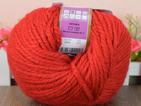 3024 червоний