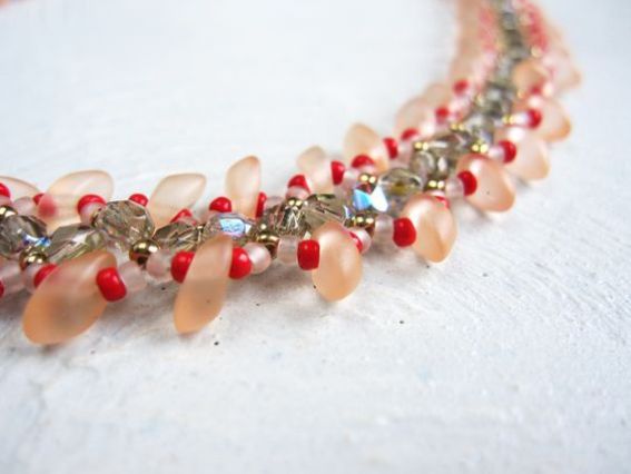 LMA-421 Бісер Miyuki Long Magatama Beads 4х7 мм 10г непрозрачный блестящий  молочный