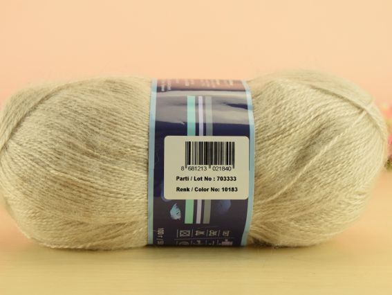 Mohair Delicate Nako пряжа 10183 св.беж