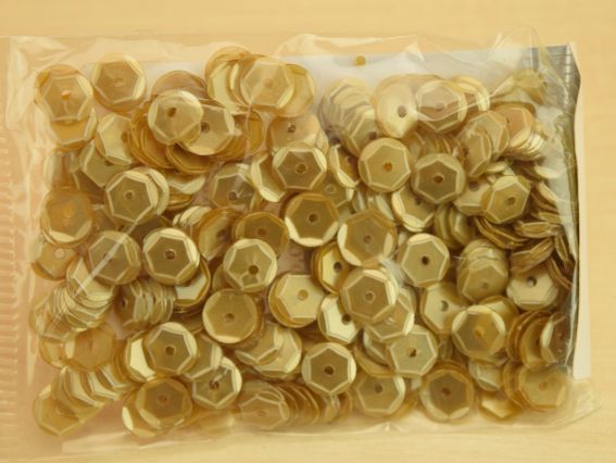 Пайетки шестигранные MP 14L 6мм 5 г золото матовые ВДВ Пайетки шестигранные MP 14L 6мм 5 г золото матовые ВДВ