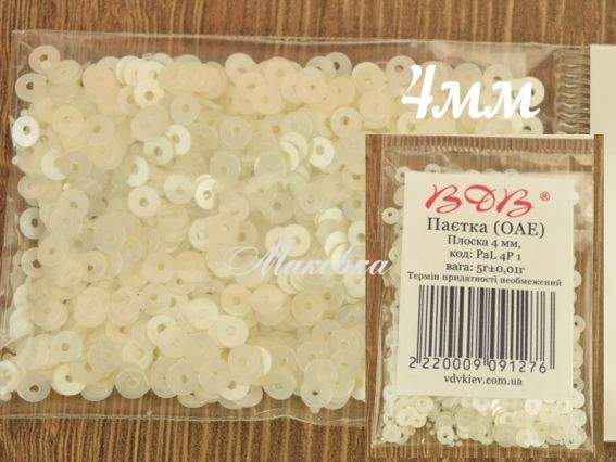 Пайетки 4мм плоские PAL4P1, 5 г белые матовые ВДВ Пайетки 4мм плоские PAL4P1, 5 г белые матовые ВДВ