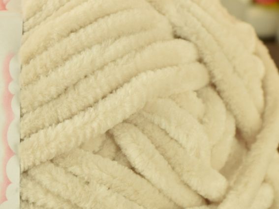 Пряжа Premium yarns Baby LOVE Беби лов премиум ярнс велюровые плюшевые нитки для вязания 