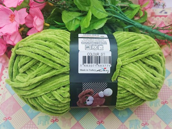 377 яскравий зелений