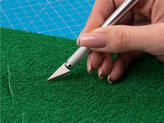 952427 Ніж макетний SANTI для дизайнерських робіт зі змінними лезами, 3 шт