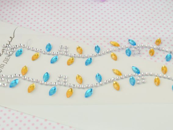 Аппликация из самоклеющихся страз SANTI Листья сине-желтые 4х16 см 743034