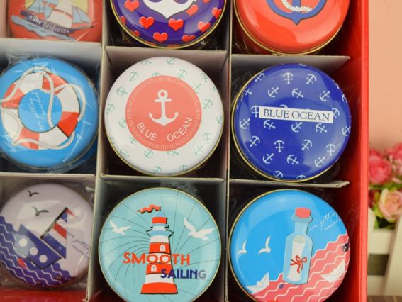 Бляшана кругла коробочка з малюнком Морська, кругла, розмір 6,5х3 см, 1 шт, малюнок на вибір