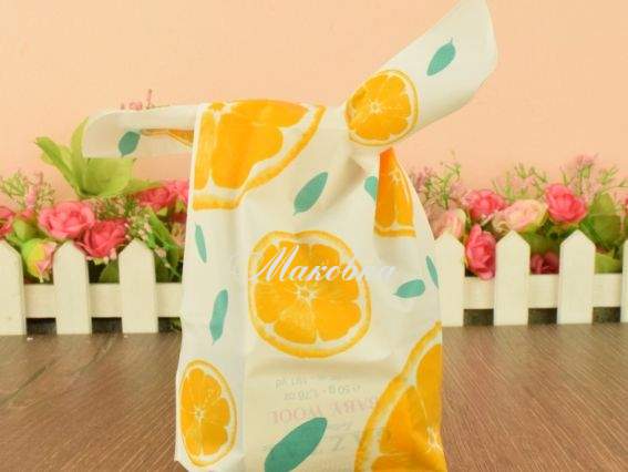 Подарочный пакет Апельсиновые дольки, 13х23 см белый Подарочный пакет Апельсиновые дольки, 13х23 см белый