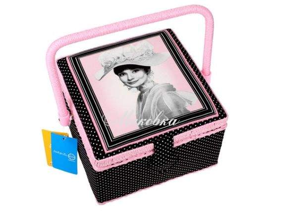 Шкатулка для рукоделия РТО 3515 RT-27, Одри, квадратная маленькая Шкатулка для рукоделия РТО 3515 RT-27, Одри, квадратная маленькая