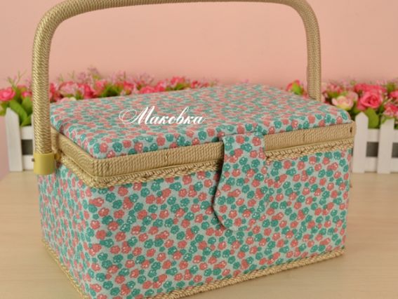 Шкатулка для рукоделия ТМ Тима 1719, Зеленые и красные цветочки Шкатулка для рукоделия ТМ Тима 1719, Зеленые и красные цветочки