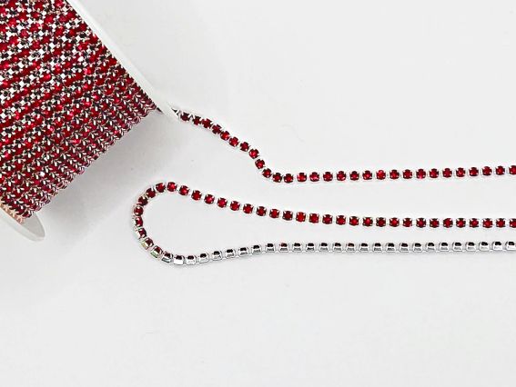 Ланцюг зі стразами SS-08-В срібло із червоним, 10 сантиметрів Ланцюг зі стразами SS-08-В срібло із червоним, 10 сантиметрів