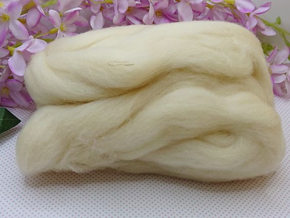 Вовна для валяния мериносовая , колір 425 суровий, Наша Пряжа , 50г