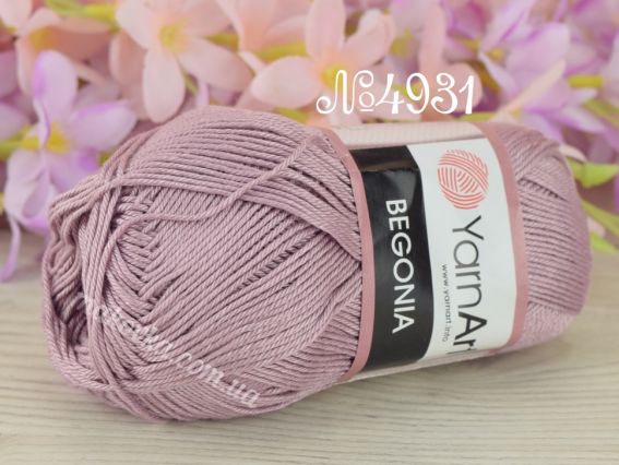 4931 запорошена троянда