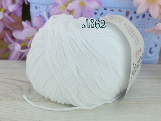 62 білосніжний