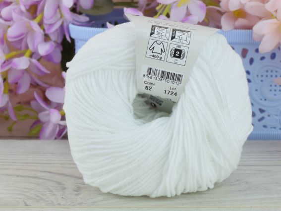 62 білосніжний