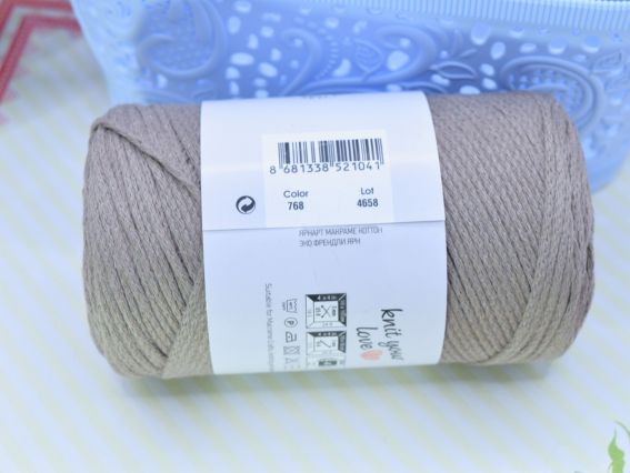 768 кава з молоком