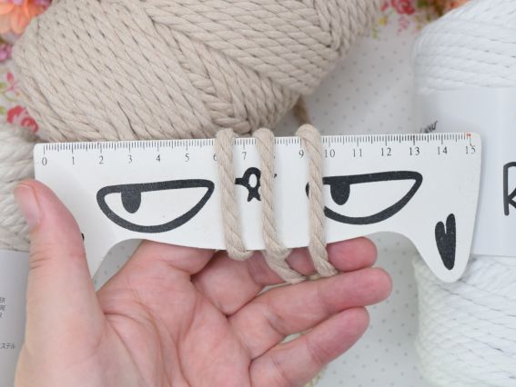 Товстий шнур Макраме роуп 5 мм Ярнарт Macrame Rope 3мм  Yarn Art для в'язання килимків, панно, сумок та плетіння макраме