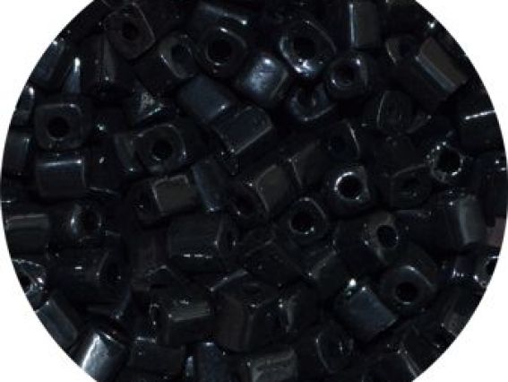 Бісер квадратный черный к-006 Бісер квадратный черный к-006