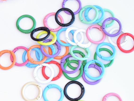 Карабін Круглий 23,5мм*3,5мм застібка для брелока , кольоровий Карабін Круглий 23,5мм*3,5мм застібка для брелока , кольоровий