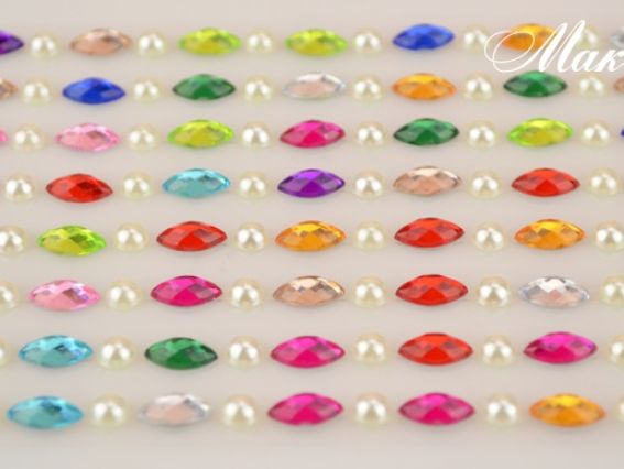 Набор самоклеящиеся камушки Разноцветные граненные и белые полужемчуженки Набор самоклеящиеся камушки Разноцветные граненные и белые полужемчуженки