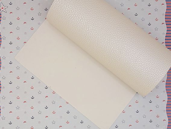 Искусственная кожа для рукоделия, среднезернистая, А4 цвет Молочный металлик , 1 шт