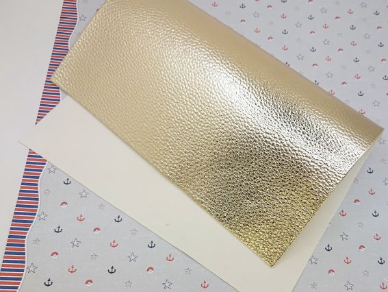 Искусственная кожа металлик глянцевый Золото шампань А4