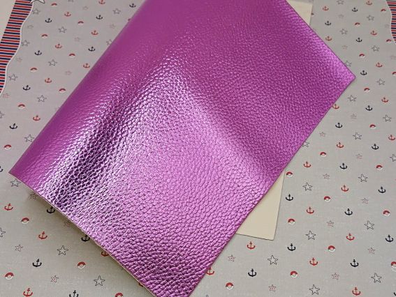 Штучна Шкіра металік глянцевий Ліловий А4  Штучна Шкіра металік глянцевий Ліловий А4 