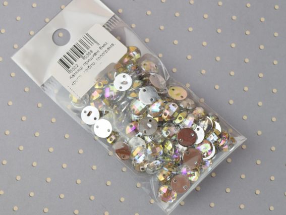 Камінці , що пришиваються 8 мм, круглі багатогранні , колір срібний з голографічним покриттям 10г/уп