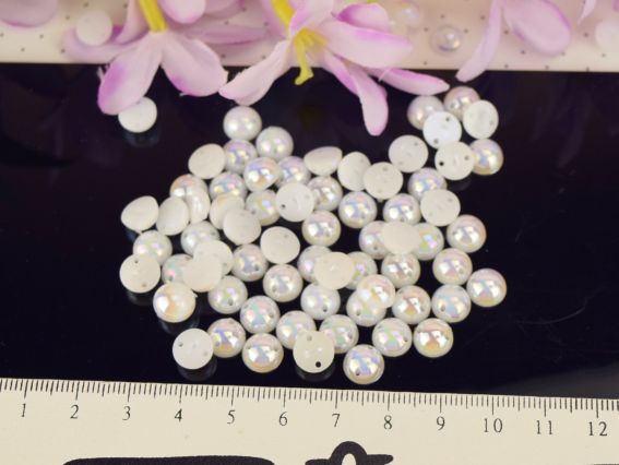 Напівнамистини , що пришиваються 8 мм, круглі  гладкі, колір білий з голографічним покриттям 10г/уп