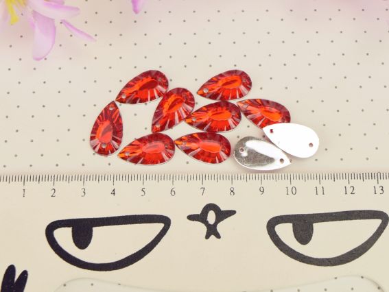 Камни, пришиваемые 20*17 мм, форма капли , многогранные, цвет Красный 10 шт.