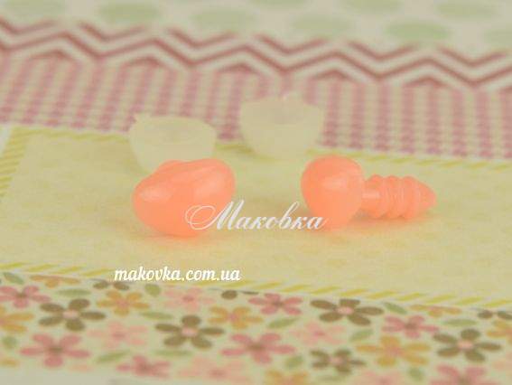 Носики треугольные маленькие 8,5х6 мм , персиковые 2 шт (на ножке) Носики треугольные маленькие 8,5х6 мм , персиковые 2 шт (на ножке)