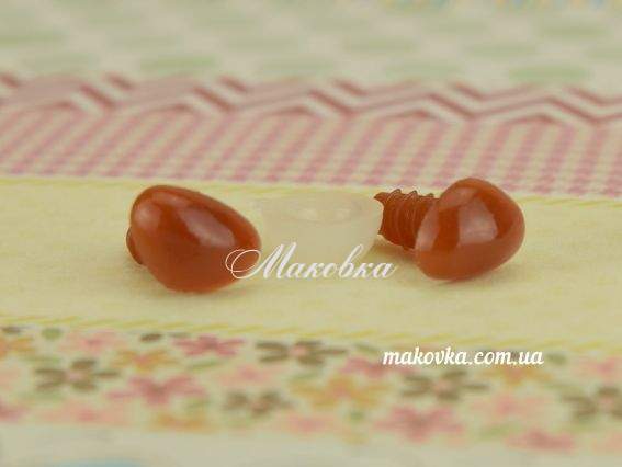 Носики треугольные маленькие 8,5х6 мм , коричневые 2 шт (на ножке)