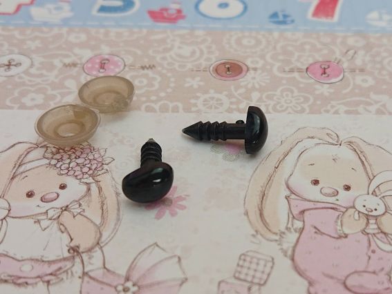 Носи для іграшок трикутні маленькі 8,5х7 мм, Чорні 2 шт