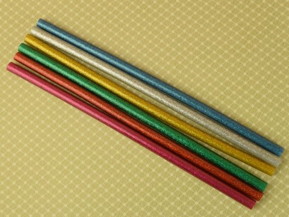 Гарячий клей для клейового пістолета, 7 мм, набір 6 шт різного кольору з гліттером 