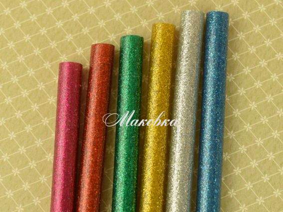 Клей для клейового пістолета, 7 мм, набір 6 шт різного кольору з гліттером  Клей для клейового пістолета, 7 мм, набір 6 шт різного кольору з гліттером 