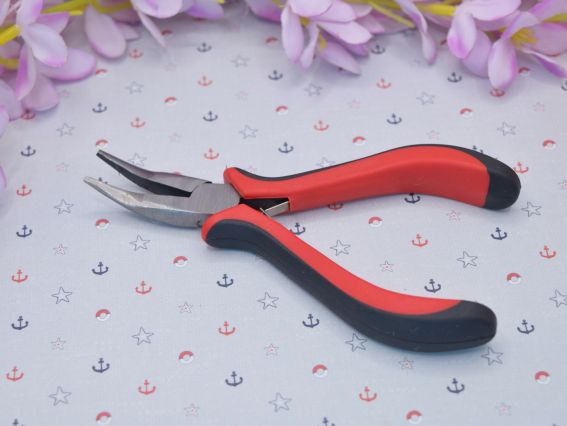 Плоскогубцы Изогнутые, с черной ручкой