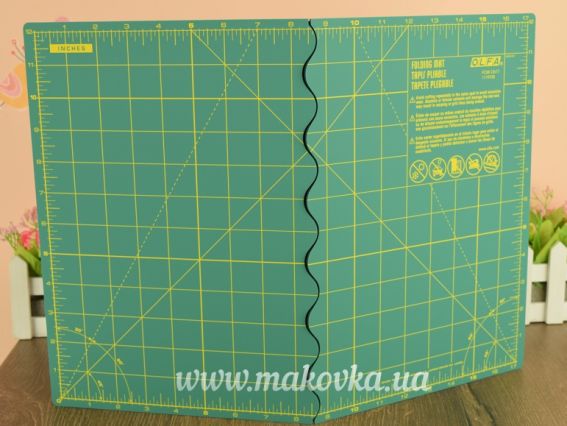 Мат для резки (пэтчворка) раскладной 30,5х43,2см FCM-12х17, OLFA (дюймы)