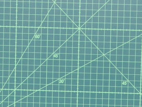 Мат Clover 45х32 см для різання (печворку) 