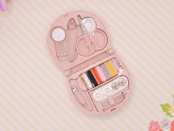 Компактный дорожный швейный набор в органайзере, 20 предметов, цвет телесный