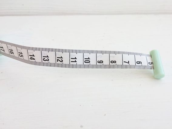 Рулетка, стрічка Сантиметрова довжиною 150 см з функцією вимірювання окружності