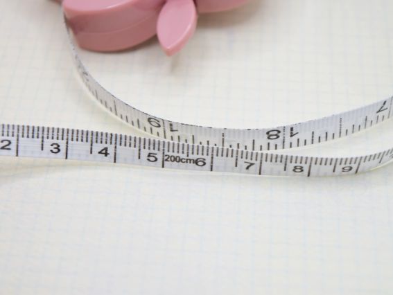 Рулетка-брелок, стрічка Сантиметрова довжиною 200см у вигляді Яблучка з песиком