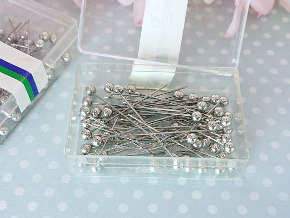 Портновские Булавки Crown с круглыми головками цвета Серебро, сталь, длина 35 мм, в коробочке