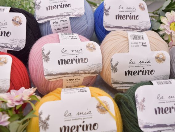 Пряжа Merino la mia шерстяная Мерино ла міа