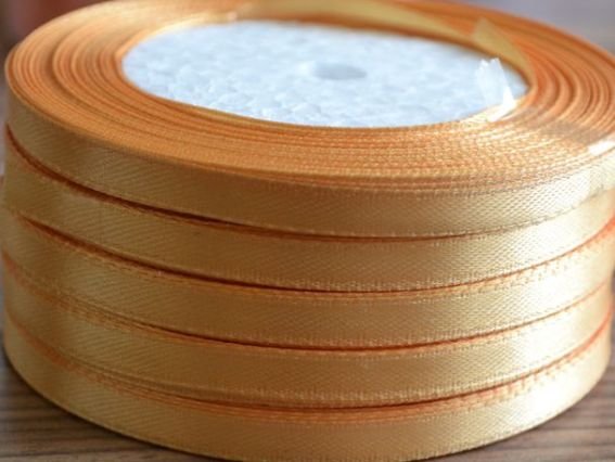 Лента атласная 6 мм - оранжевый светлый 39, 1 бобина Лента атласная 6 мм - оранжевый светлый 39, 1 бобина